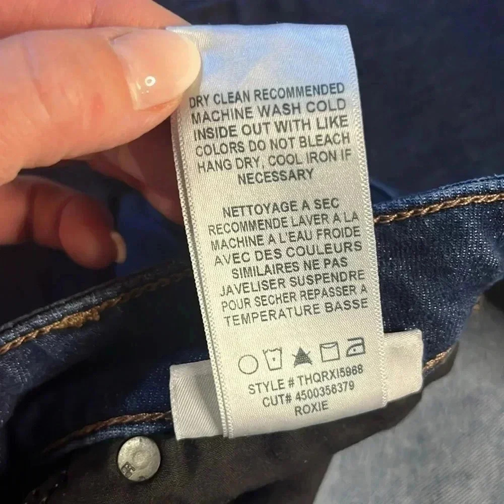 Joe’s Jeans The Icon Mid Rise Skinny Ankle, Dark Wash. 26*28. - Picture 5 of 10